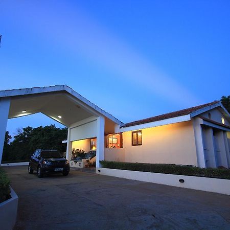 The Ashok Beach Resort Puducherry Eksteriør billede