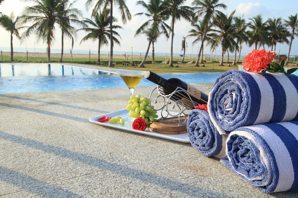 The Ashok Beach Resort Puducherry Eksteriør billede