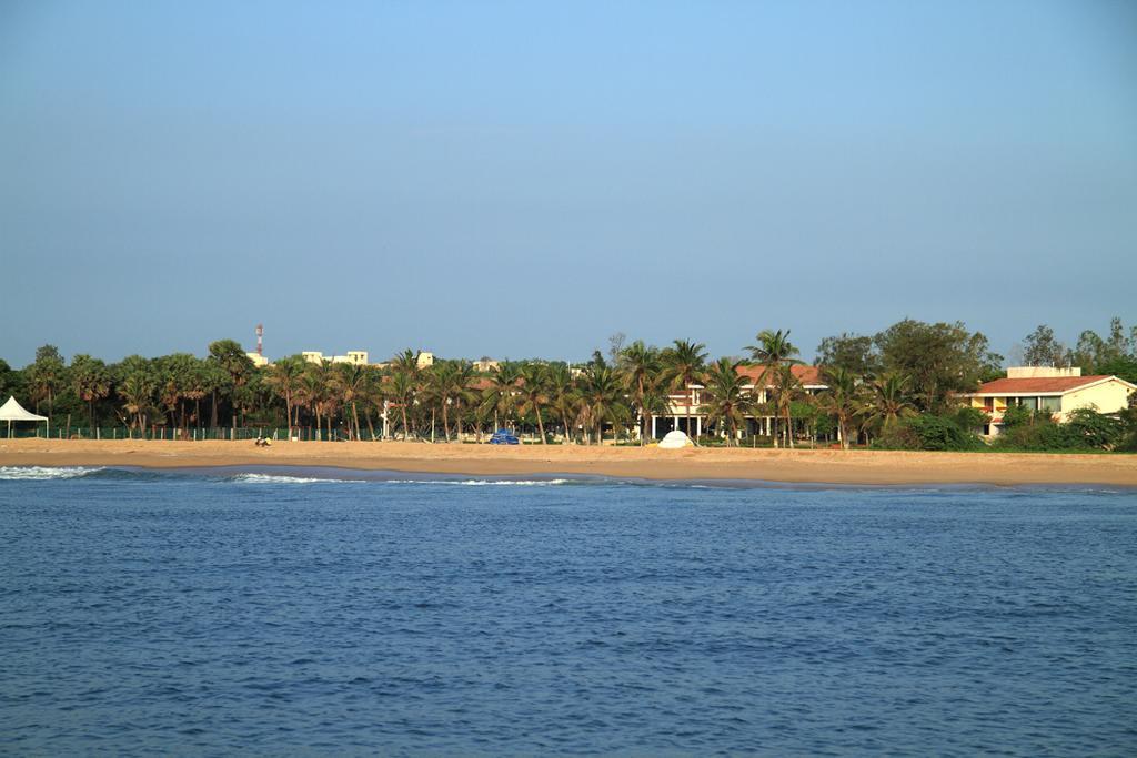 The Ashok Beach Resort Puducherry Eksteriør billede