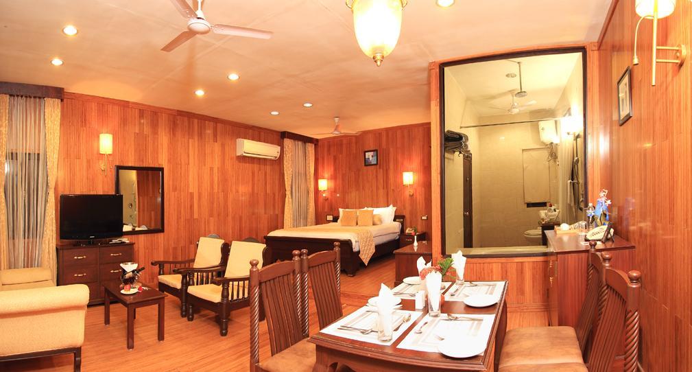 The Ashok Beach Resort Puducherry Eksteriør billede