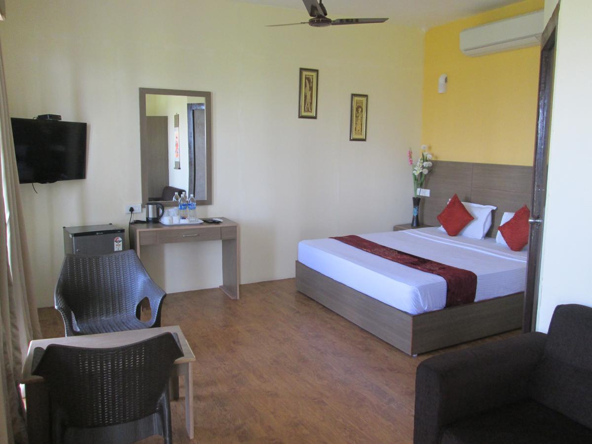The Ashok Beach Resort Puducherry Eksteriør billede